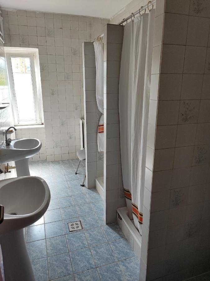 Hotel Beke Sziget Komlo Komló Exterior foto